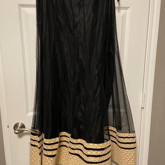 COPY - Indian lehenga with long anarkali top - Picture 6 of 7